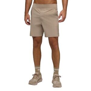 ALO Yoga Men's Athletic Repetition 7" Shorts  Size XL  Beige  Active Gym Shorts